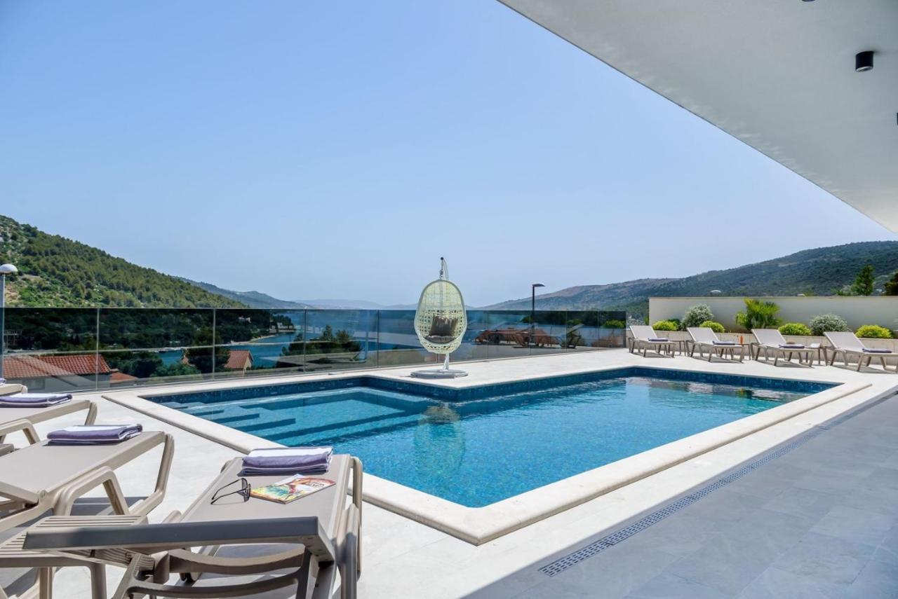 Luxury Villa Asteria Marina With Private Pool, Gym, And Sauna Near The Beach In Marina - Trogir Dış mekan fotoğraf